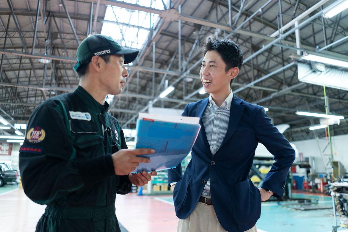 お客様のひと言によろこび、ライバルの言葉に燃える。<br />
意外と会社で青春しています。